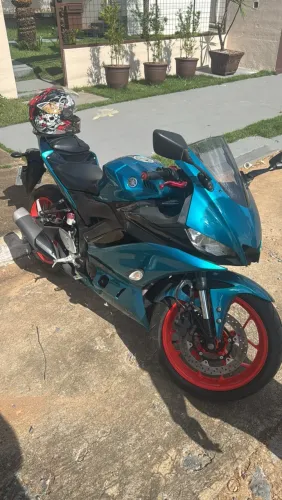 Yamaha YZF R-3 321 2022