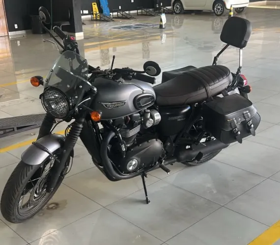 Triumph Bonneville T120 Black / Muito nova