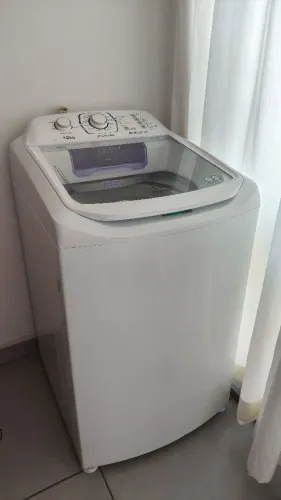 Máquina de lavar roupa Eletrolux 12kg