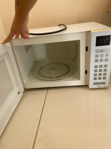 Microondas com defeito 