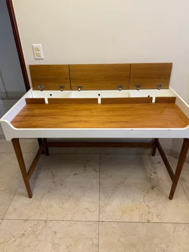 Mesa Escrivaninha