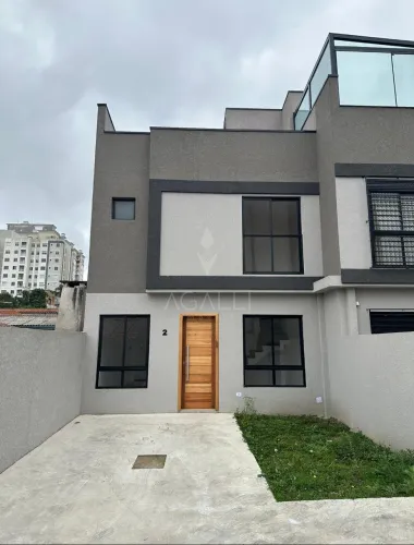 Sobrado à venda, no bairro XAXIM, CURITIBA - PR