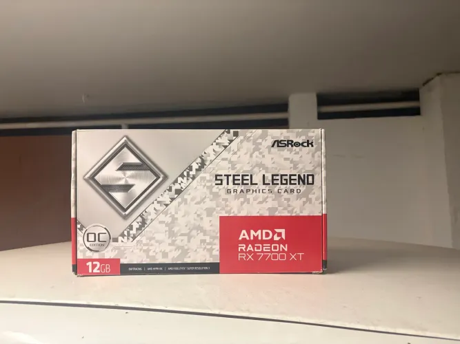 RX 7700xt 12 gb as rock steel legend branca 2 semanas de uso, usada pra teste (Seminova)