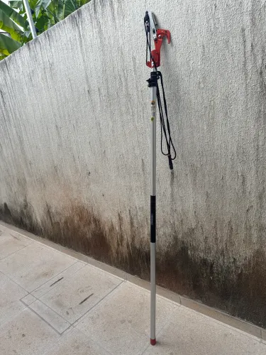 podador de árvore tipo guilhotina Tramontina