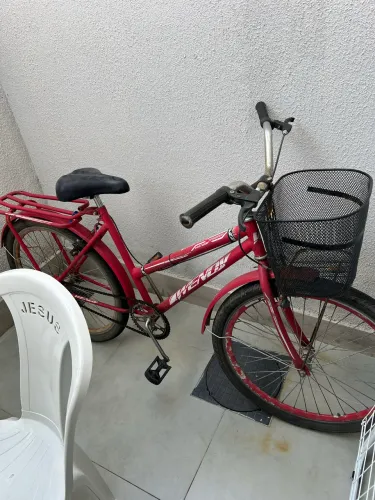 Bicicleta Wenox Aro 26 dianteiro e 29 traseiro com Cestinha e Bagageiro - R$ 300