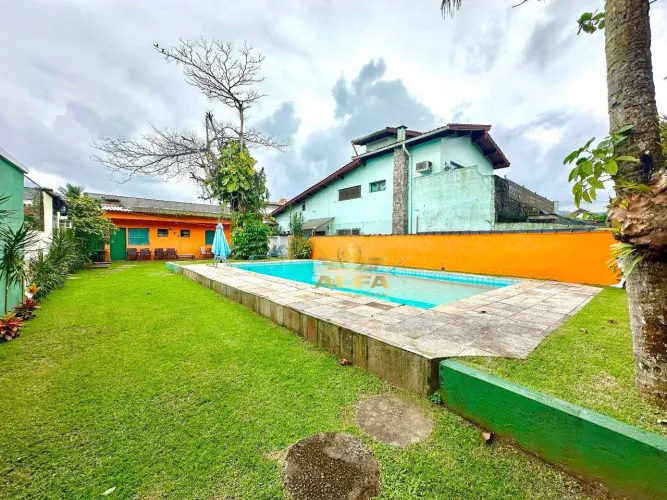 Edícula com piscina à venda - Jardim Albamar - Guarujá/SP