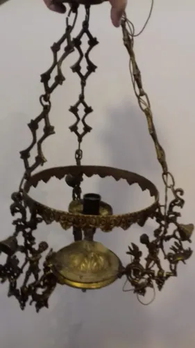 Lustre de bronze sem cúpula 