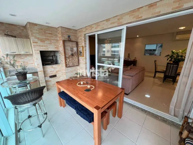 Apartamento à venda no bairro Ponta da Praia