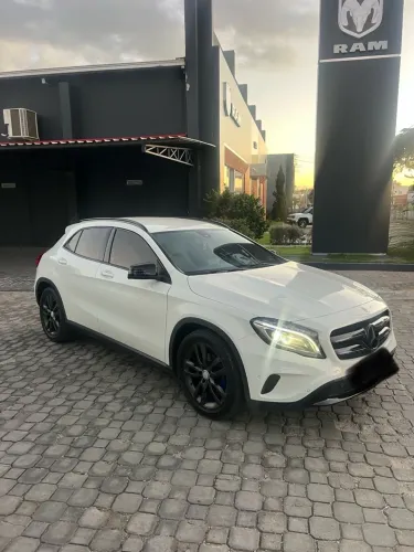 Mercedes-Benz GLA 200 Style 1.6 TB 16v/flex Aut. 2015