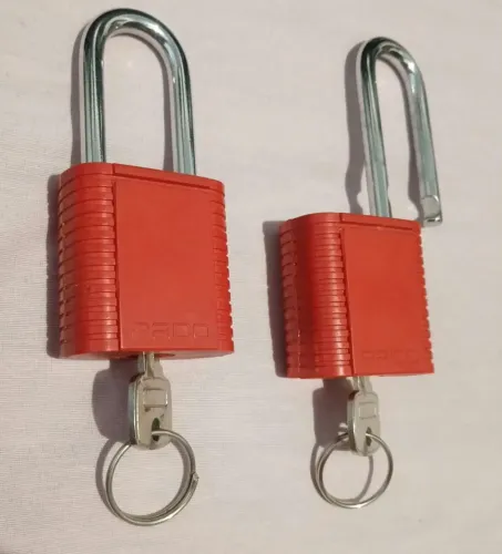 Cadeado Bloqueio 42 MM Vermelho Pado