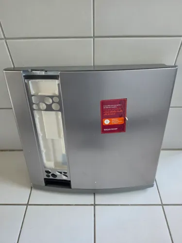 Portas da geladeira Brastemp BRM46MK