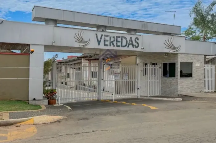 Casa em condomínio Fechado de 3 quartos no St. Santa Luzia/Aparecida de Goiânia