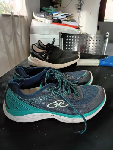 Tênis esportivo feminino 36