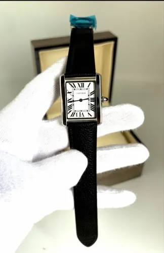 Relógio Cartier Tank Clássico Pulseira de Couro Linha Prem AAA+