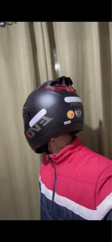 Capacete barbada
