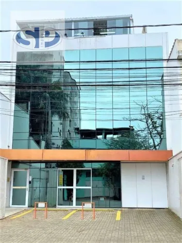 Prédio com elevador e 20 salas à VENDA ou LOCAÇÃO em Vila Mariana, São Paulo