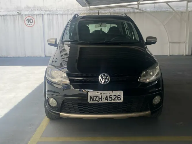 Volkswagen Crossfox 1.6 MI Total Flex 8V 5P 2012