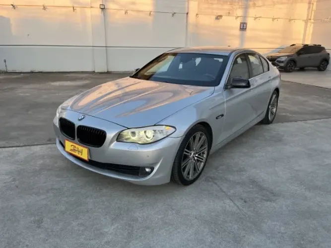 BMW 528IA 2.0 Turbo 16V 245cv 4P 2013