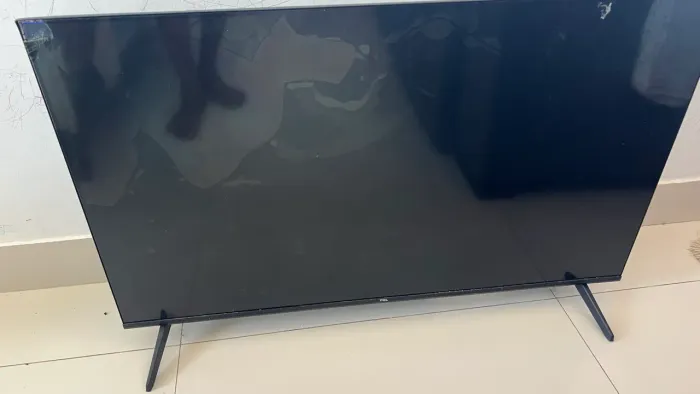 TV 43? TCL - Menos de um ano de uso