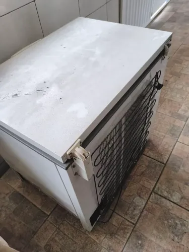 Freezer vertical 