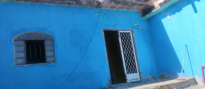 Casa em frente a estação de Nilópolis centro