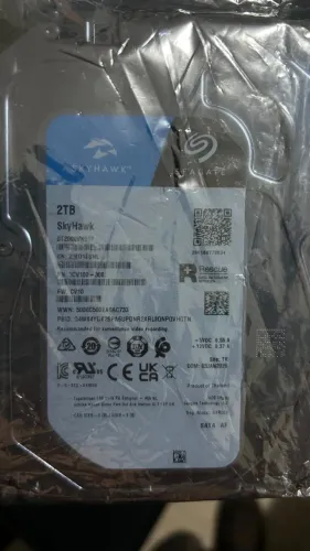 Hd Seagate Skyhawk Surveillance 2tb 256mb Sata St2000vx017