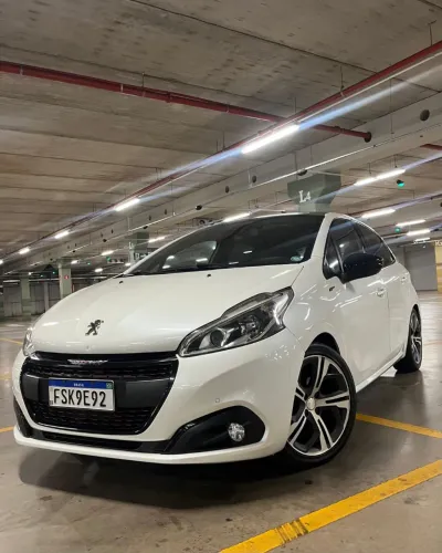 Peugeot 208 GT 1.6 THP Flex 16V 5P Mec. 2017