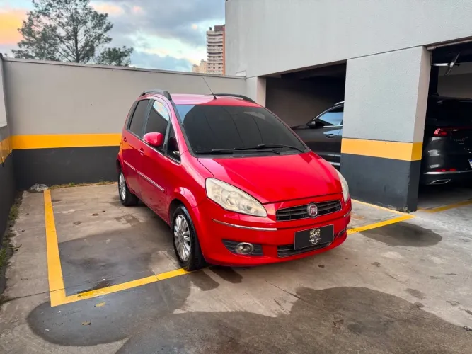 Fiat Idea Essence 1.6 Flex 16V 5P 2013