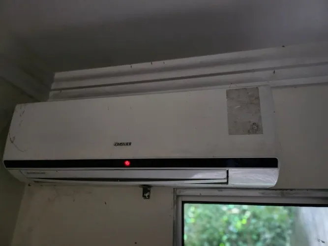 Vendo ar condicionado sprite 9 000 btw falta gaz