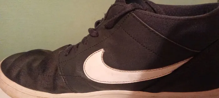 Tênis Nike SB original<br>Aceito troca por VANS<br>ou 150 reias