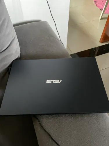 Notebook ASUS VivoBook E510