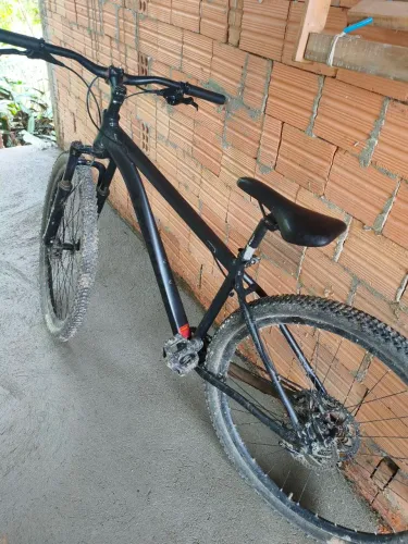 Bike Absolut Nero 4 (já revisada)