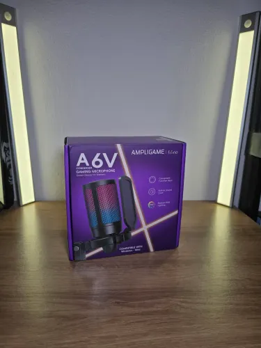 Microfone Condensador RGB de Mesa Fifine A6V