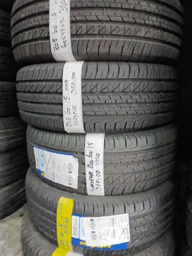 Jogo de pneus 15 Goodyear eficiencie Grip 205 60 novos com garantia na promoção