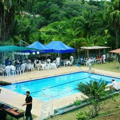 Chácara em Recanto dos Palmares com 600.00 m² , 8 quarto(s) , 2 suíte(s) , 8 vaga(s).
