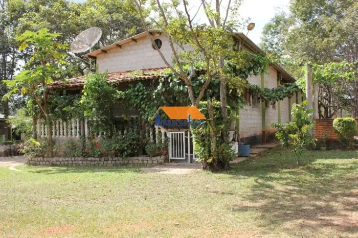 Sítio de 3 quartos no bairro Zona Rural