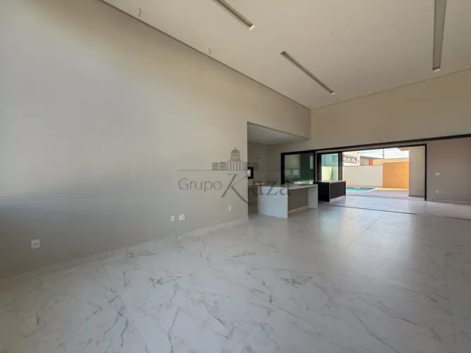 Oportunidade - Casa em Condomínio - Urbanova I - Vivant Urbanova - 4 Suítes - 243m².
