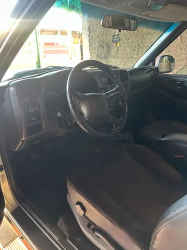 Chevrolet S10 Pick-up Exec. 2.8 4X2 CD TB Int.dies 2011