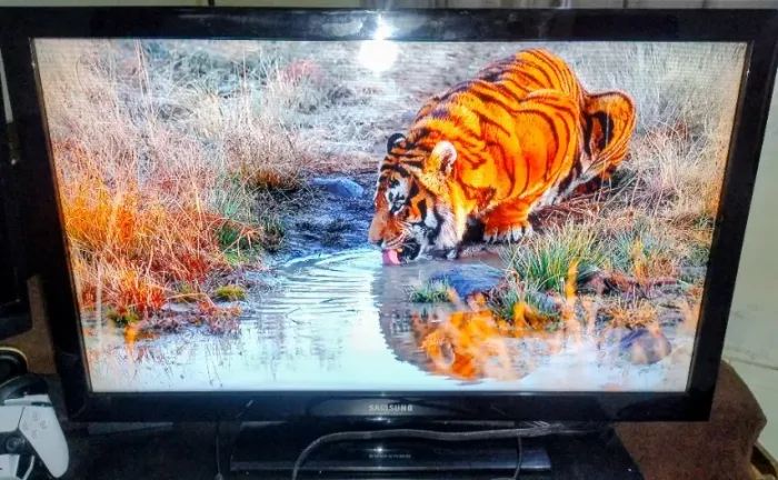 TV Samsung 40 (NÃO É SMART)