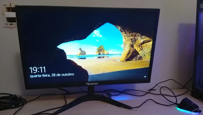 Monitor 21.5 polegadas 75hz