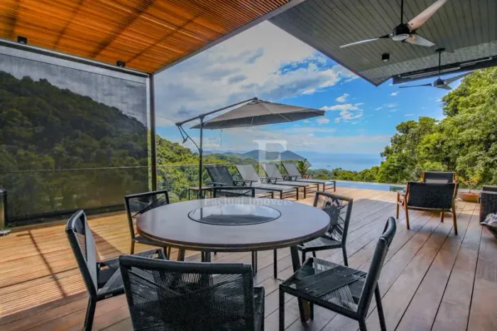 Casa á venda ou aluguel - Tijucopava - Guarujá/SP
