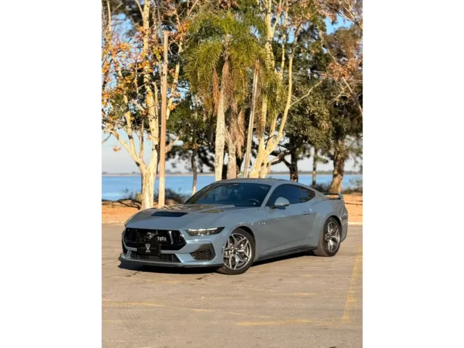 Ford Mustang GT V8 2025