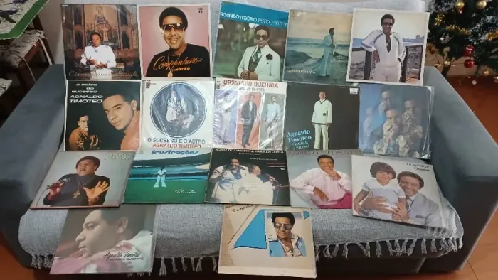 Lote de LP vinil Agnaldo Timoteo - 20 discos