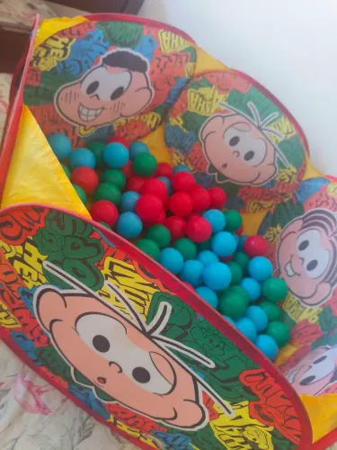 Piscina de bolinha infantil