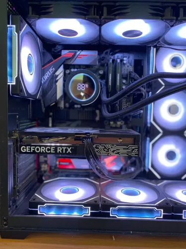 computador, processador, placa mãe.