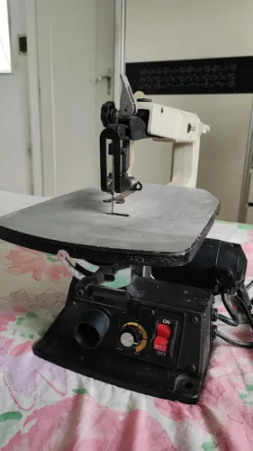 Serra Tico Tico de Bancada 50W - Makita
