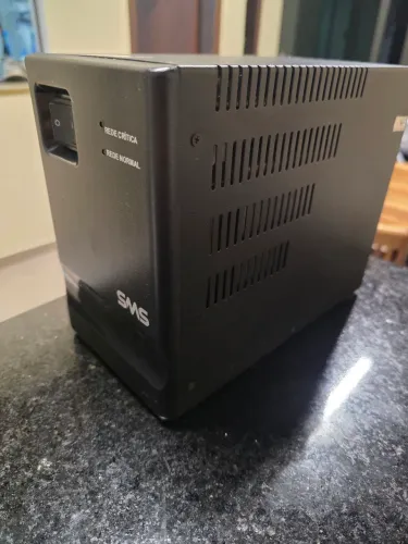 Estabilizador SMS 2000va entrada bivolt saída 115v