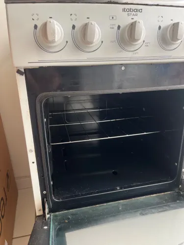 Vendo fogão SEMI NOVO