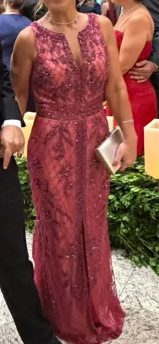 Vestido de festa bordado