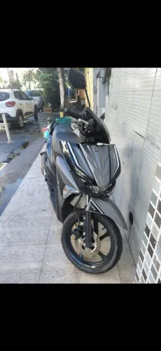 Vendo moto yamaha